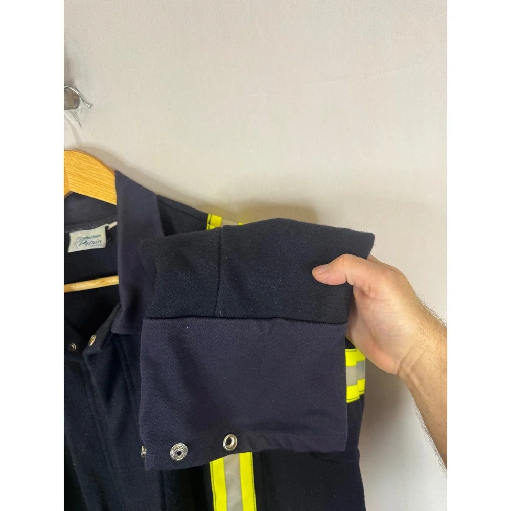 Les Confections Petrin Mens Melton 24oz Wool Reflective Safety Work Jacket Navy